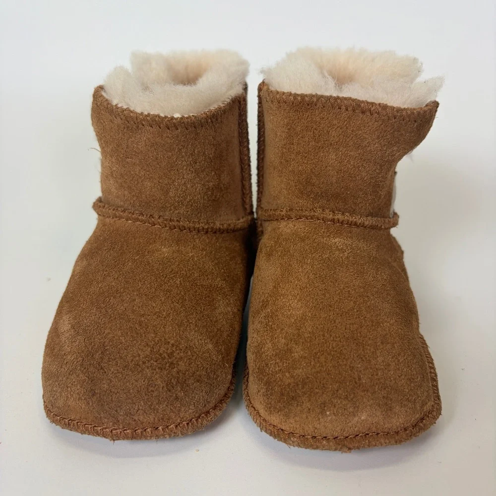 UGG Infant‎ Erin Suede Shearling Lined Boots USA Size 2 / 3 Uggs Chestnut Ugg